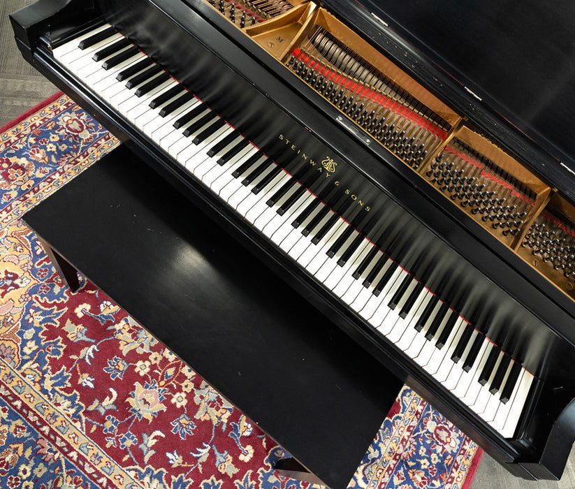 Steinway & Sons 5'7" Model M Grand Piano | Satin Ebony | SN: 167732