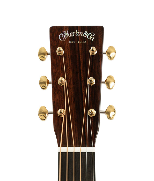 Martin D-18 Modern Deluxe Spruce/Mahogany Acoustic Guitar