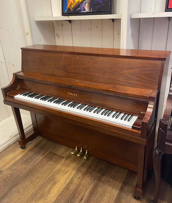 1986 Yamaha 45" P22 Upright Piano | Mahogany Satin | SN: U187121 | Used