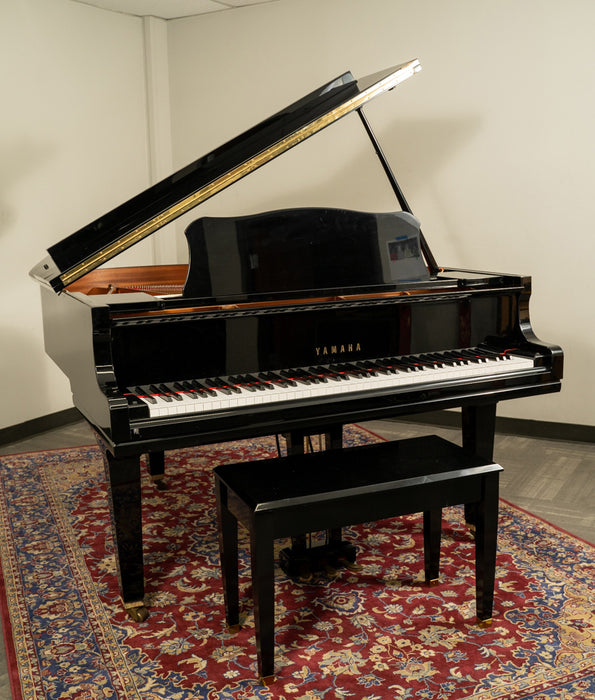 Yamaha 5' 3" GC1MPE Classic Collection Grand Piano | Polished Ebony | SN: 6284036 | Used
