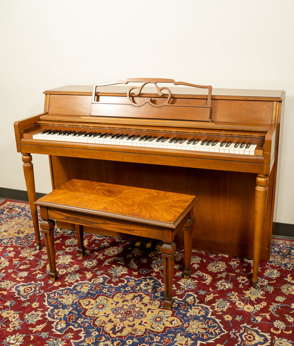 Wurlitzer 2116 Spinet Piano | Satin Walnut | SN: 1245193 | Used