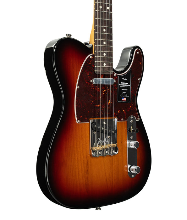 Pre-Owned 2021 Fender American Professional II Telecaster, Rosewood Fingerboard - 3-Color Sunburst