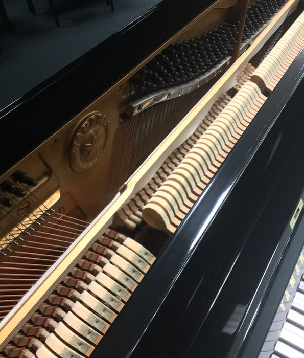 Yamaha U1 Upright Piano (1980) | Polished Ebony | 48"| Serial No. 3095212 | Used