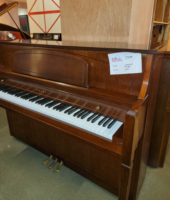 1962 Yamaha 44" M450TC Spinet Piano | Dark Satin Walnut | SN: 218929 | Used