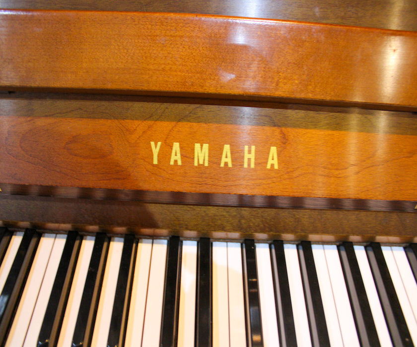 Yamaha Satin Oak Continental Piano | Used