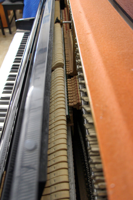 Samick Studio Samick Continental Console Studio PianoAlamo Music CenterSamickUPRIGHT ...