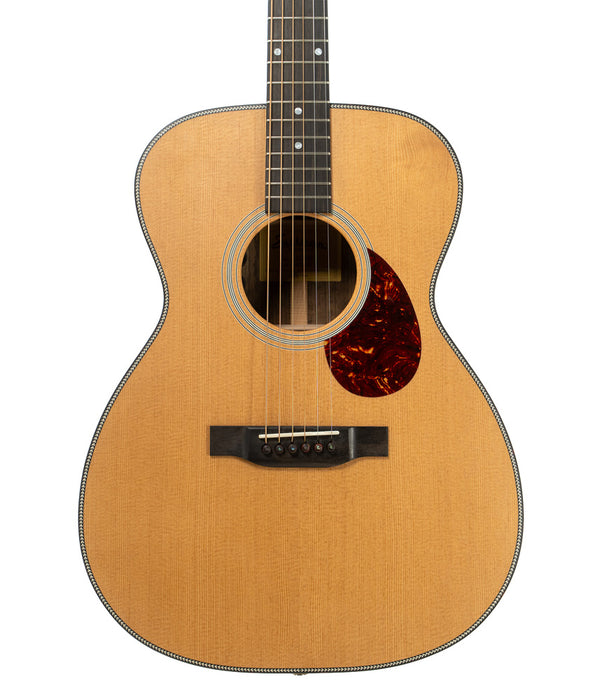 Pre-Owned Eastman E3OME Acoustic-Electric Guitar - Natural | Used
