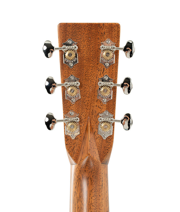 Martin Super HD-28 Standard Series Spruce/Rosewood Acoustic Guitar - Natural | New