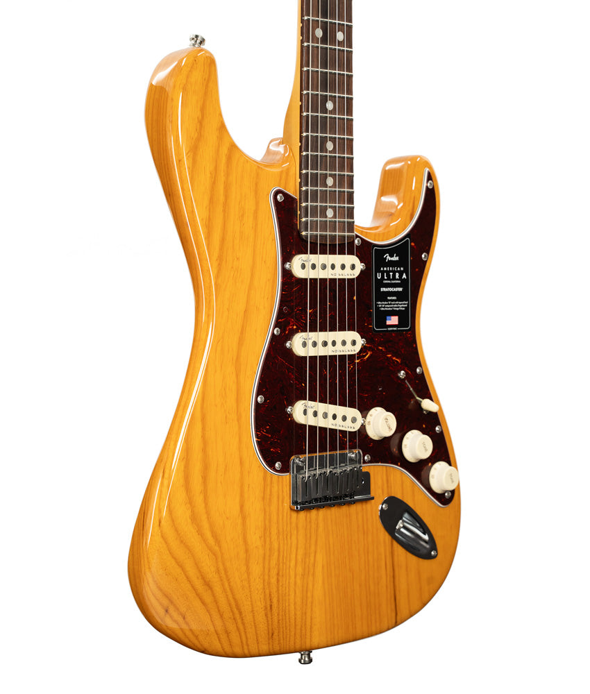 Pre-Owned 2020 Fender American Ultra Stratocaster, Rosewood