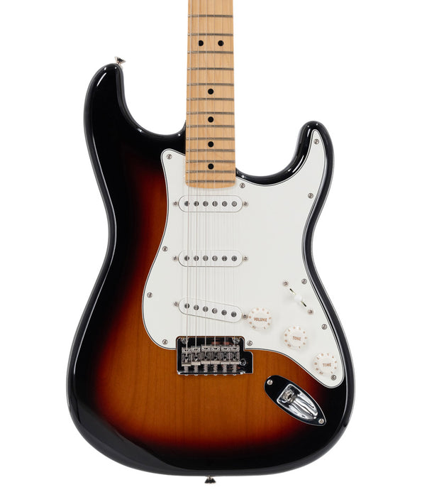 Pre-Owned Fender Player Stratocaster Electric Guitar - 3-Color Sunburst | Used