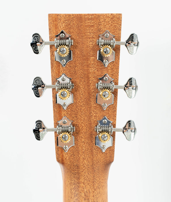 Larrivee 0-40 Sitka Spruce/Indian Rosewood Acoustic Guitar | New