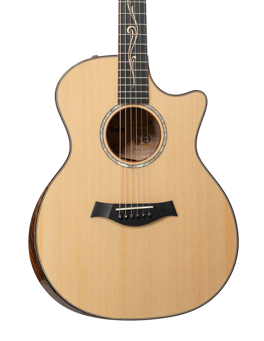 Pre-Owned Taylor Custom Grand Auditorium Spruce Top/Maple Acoustic-Electric Guitar | Used