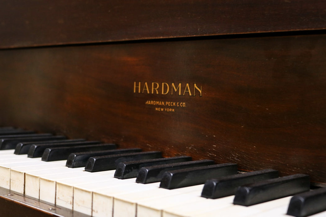 Hardman Baby Grand Piano Walnut w/ Bench | Used