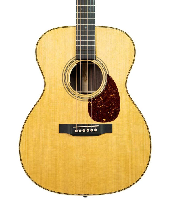 Martin OM28E Standard Series Spruce/Rosewood Acoustic-Electric Guitar