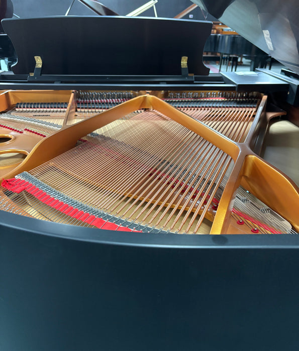 Pearl River GP150 Grand Piano | Satin Ebony | 4'11" | New