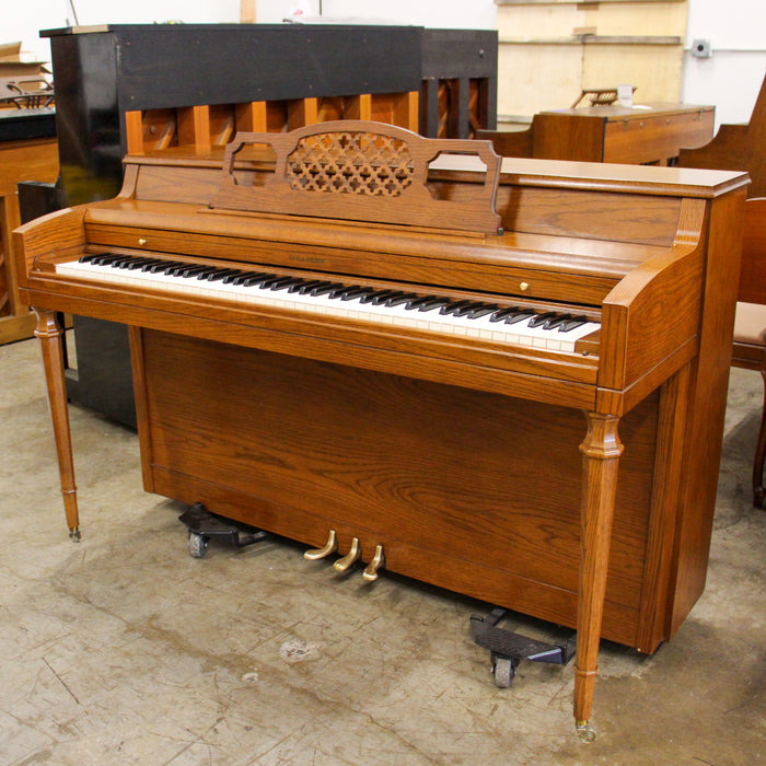 Cable-Nelson Oak Spinet Piano