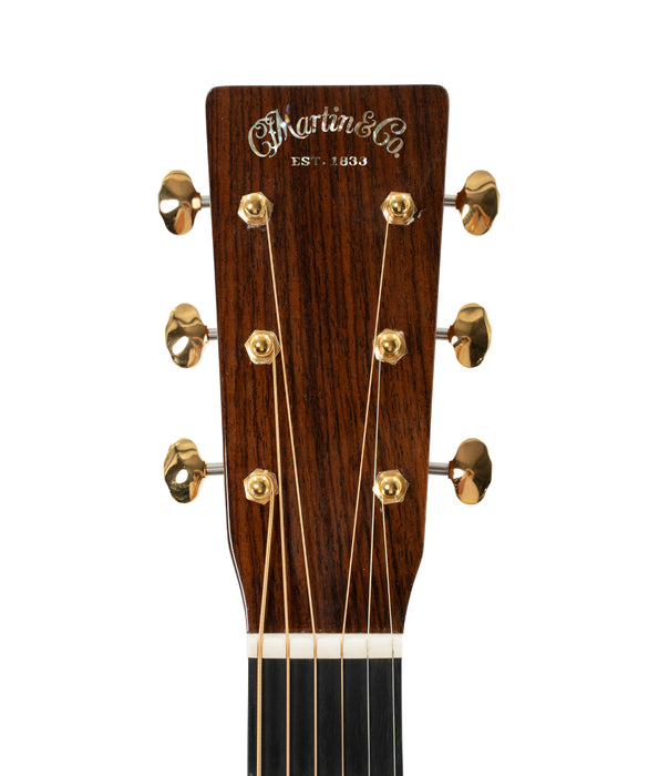 Pre-Owned Martin D-18 Modern Deluxe Acoustic Guitar - Spruce/Mahogany | Used