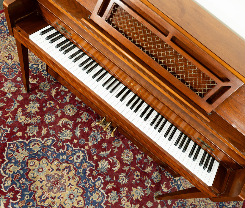 Yamaha M304 Upright Piano | Satin Oak | SN: T119622 | Used