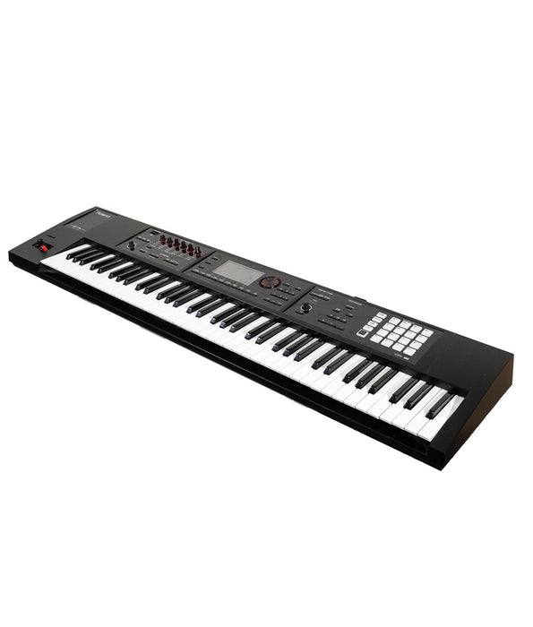 Pre-Owned Roland FA-07 76-Key Music Workstation | Used