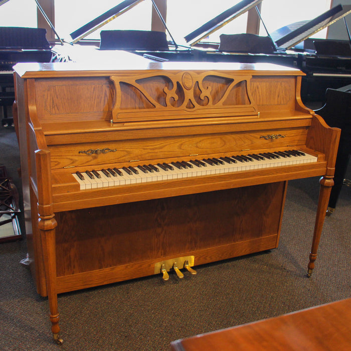 Kawai 45" 606SPO Console Piano w bench | Light Oak