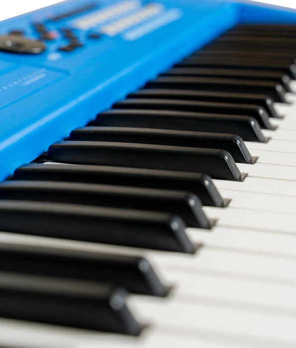 Pre-Owned Yamaha MX61 Music Synthesizer - Electric Blue | Used