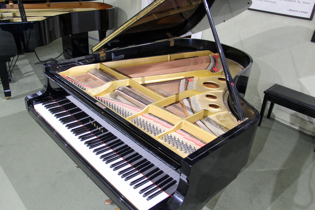 Yamaha G5 6'6" Polished Ebony Grand Piano
