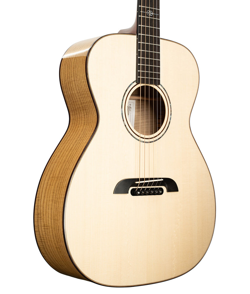 Alvarez FYM88 Kazuo Reserve Yairi Masterworks OM Acoustic Guitar