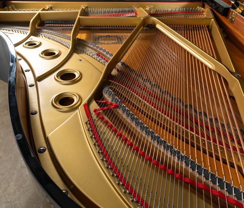 Yamaha C3 Grand Piano (1988) | Polished Ebony | 6'1" | Serial No. 4621251 | Refurbished