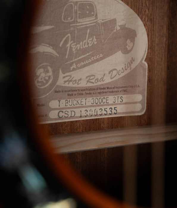 Pre-Owned Fender T-Bucket 300CE 3TS Dreadnought Acoustic- Electric Guitar | Used