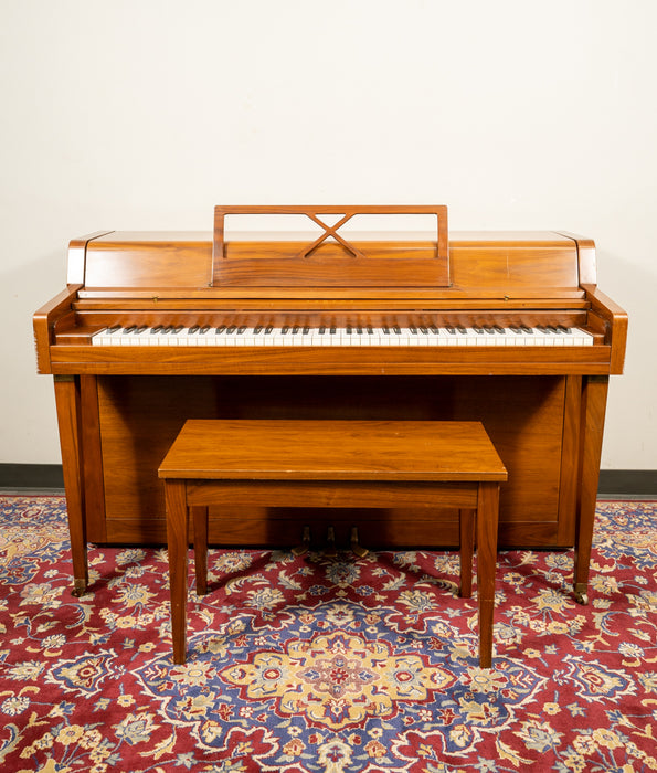 Yamaha Console Piano | Satin Oak | SN: 415790 | Used
