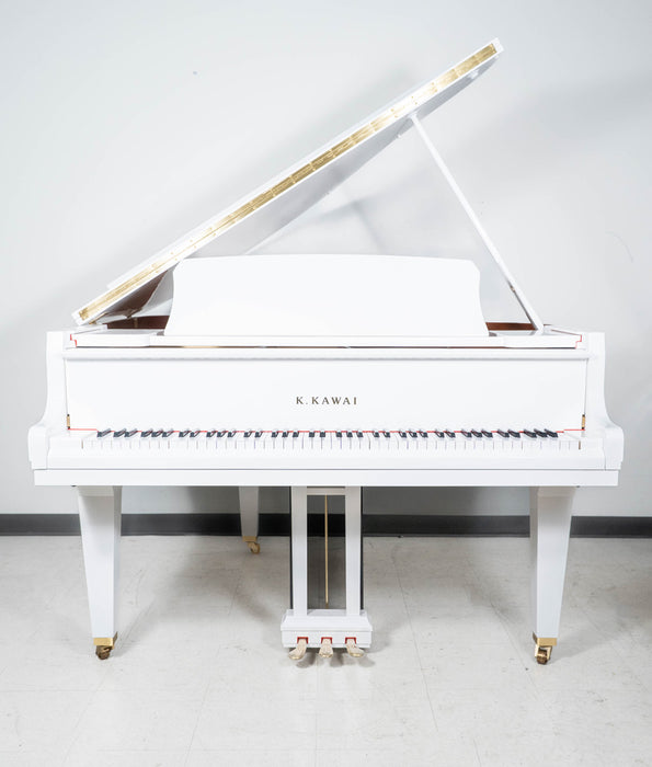 Kawai GL-10 Baby Grand Piano in Polished Snow | Serial No. 192146 | Used
