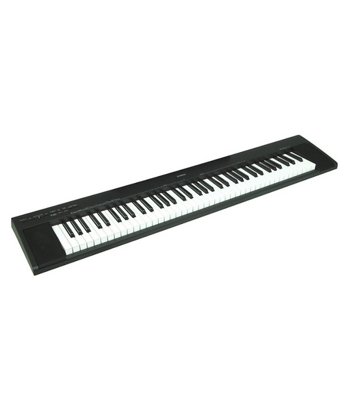 YAMAHA NP-30 電子ピアノ 76鍵盤 PortableGrand Yamaha NP30 76-Key Mid-Level Piaggero Ultra-Portable Digital Piano