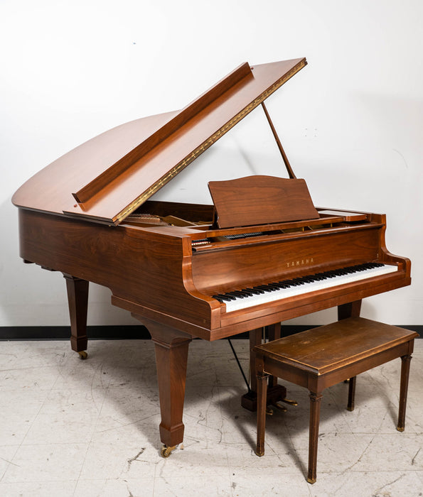 Yamaha G3 Grand Piano (1982) | Satin Walnut | 6'0" | Used