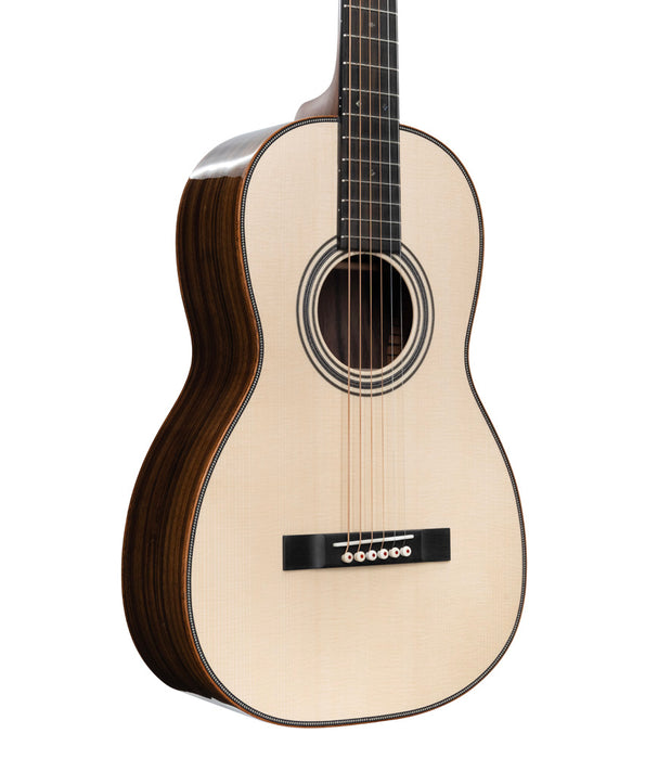 Martin Custom Shop Size 2 Italian Alpine Spruce/Wild Grain Rosewood Acoustic Guitar | New