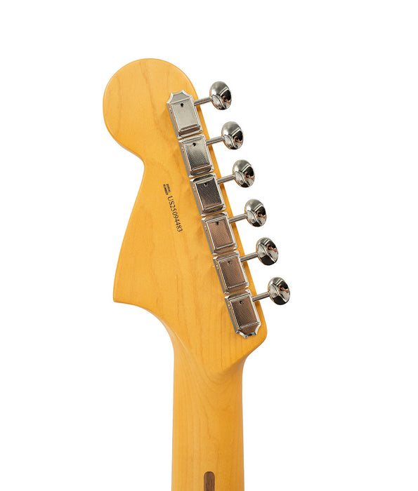 Fender American Professional Classic Jaguar, Rosewood Fingerboard - 3-Color Sunburst