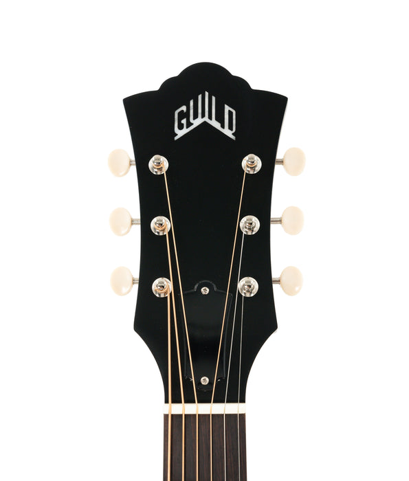 Pre Owned Guild D-40 Standard Spruce/Mahogany Dreadnought Acoustic Guitar w/ Case - Pacific Sunset Burst | Used