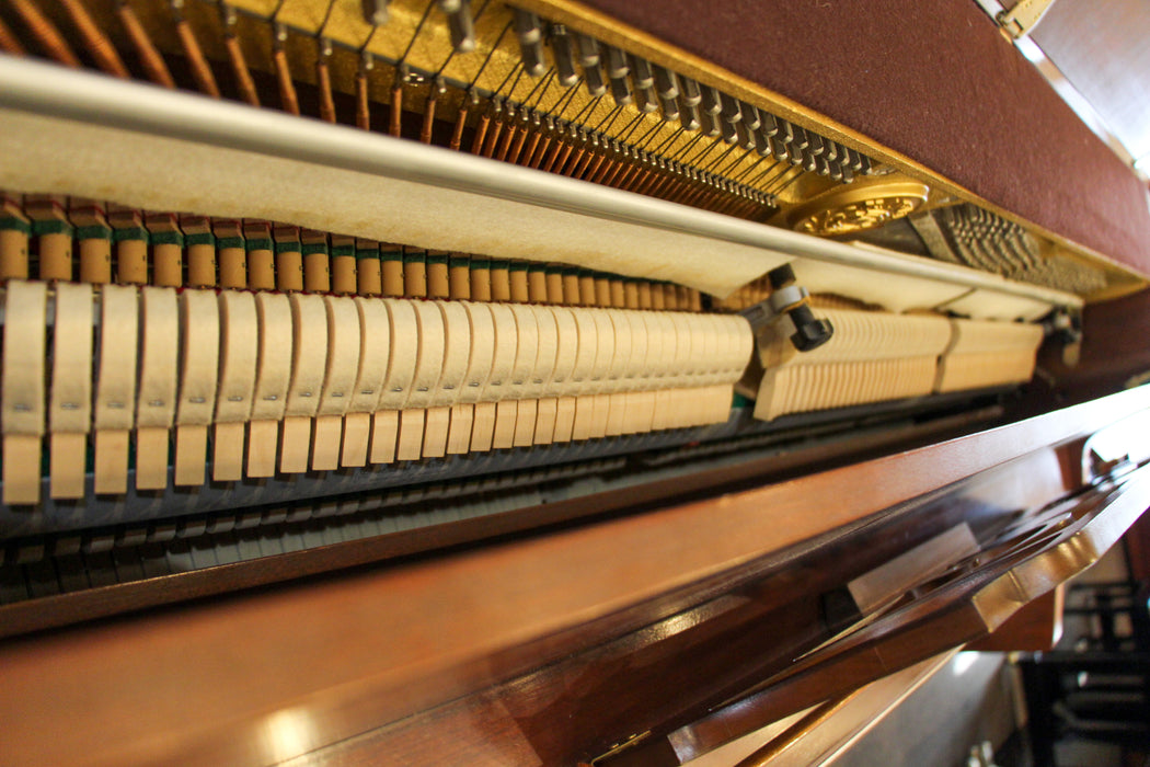 Kawai 42" 502T Console Upright Piano | Oak