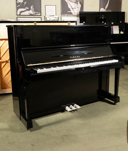 Yamaha U1M Upright Piano | Polished Ebony | 48" | Used