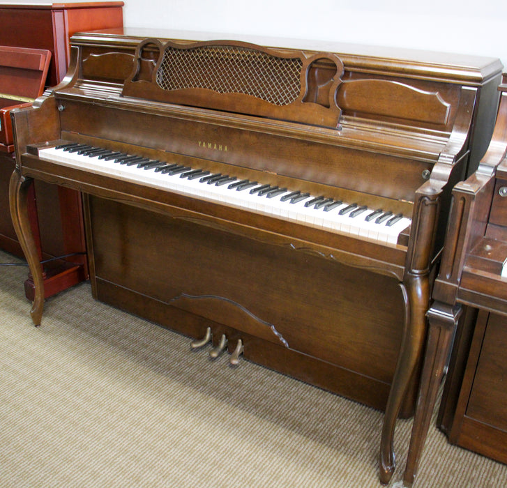 Yamaha M205 Console Piano w/ Bench - Walnut Finish