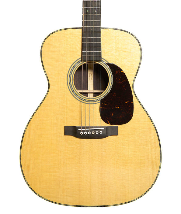 Martin Standard Series M-28 Grand Auditorium Spruce/Rosewood Acoustic Guitar - Natural | New