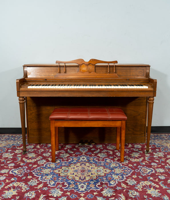Wurlitzer Classic Upright Piano | Walnut | SN: 1103601 | Used