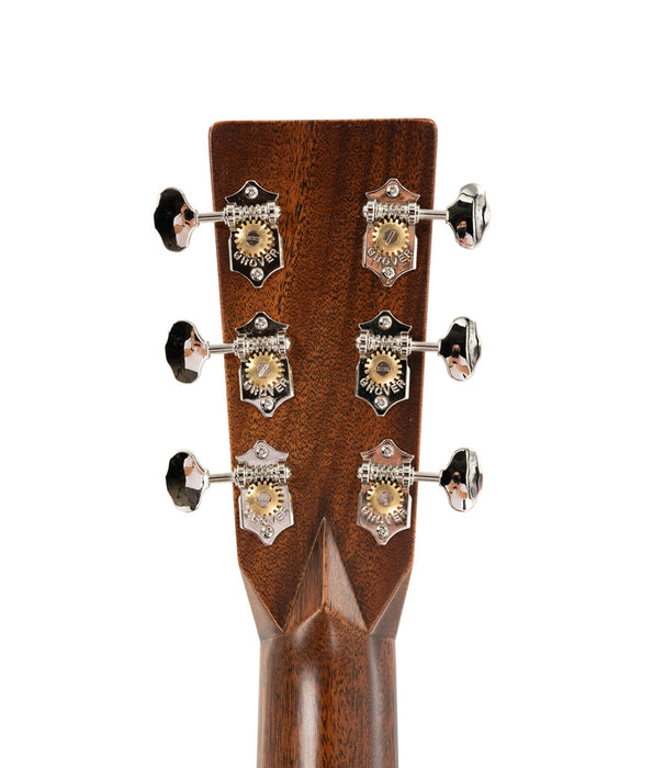 Pre-Owned Martin HD-28 Standard Series Acoustic Guitar Spruce/Rosewood