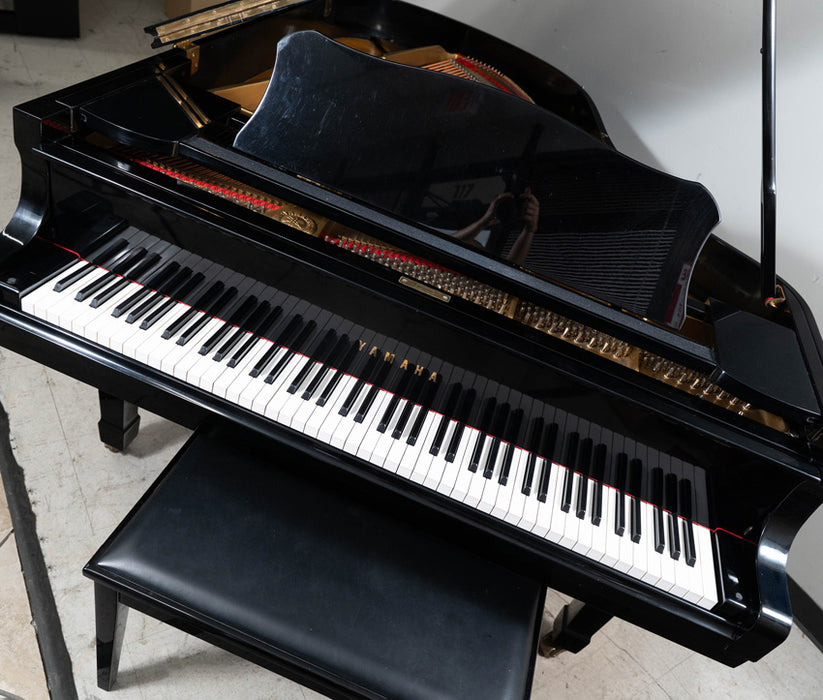 1971 Yamaha C3 Grand Piano | Polished Ebony | 6'1" | Serial No. 1228699 | Used