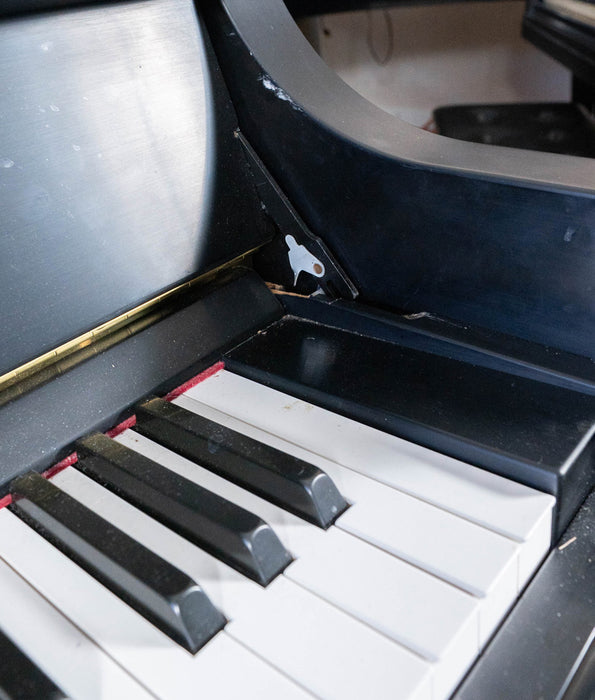 *UIW* 2014 Yamaha P22 Upright Piano in Satin Ebony | Serial No. J31289652 | Used