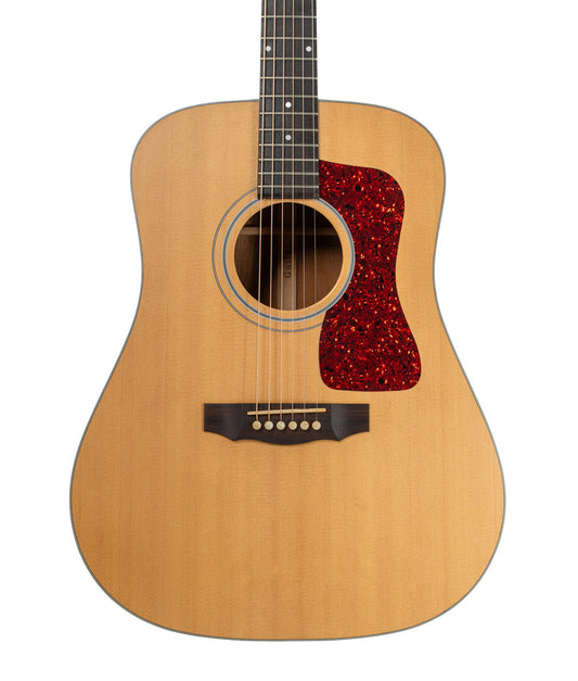 Pre-Owned Guild D-40 Standard Spruce/Mahogany Acoustic Guitar | Used