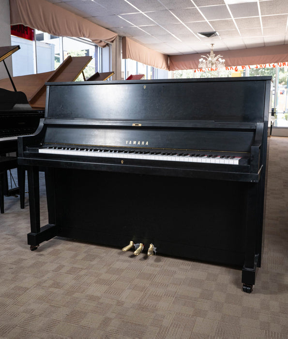 *UIW* 2014 Yamaha P22 Upright Piano in Satin Ebony | Serial No. J31289855 | Used