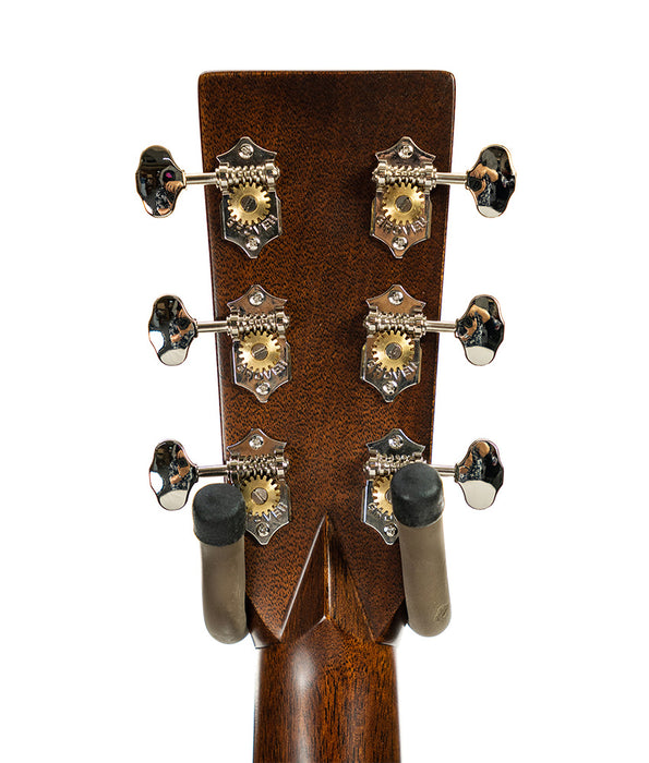 Martin 00028 Brooke Ligertwood Signature Spruce/Rosewood Acoustic Guitar w/ Case