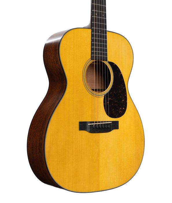 Martin Custom Shop Authentic 1937 000-18 Adirondack/Mahogany Acoustic Guitar | New