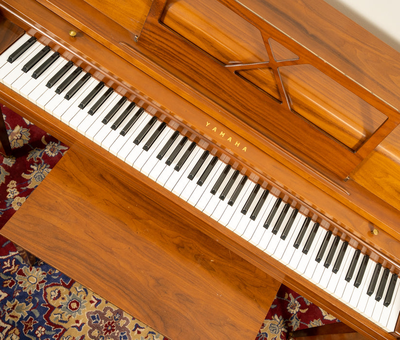 Yamaha Console Piano | Satin Oak | SN: 415790 | Used