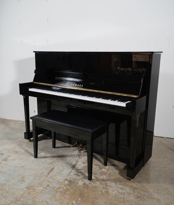 Yamaha T-116 Upright Piano | Polished Ebony | Serial No. 272746 | Used
